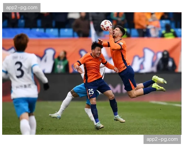 青岛海牛对河南队0胜1平3负,防守体系重建迫在眉睫 青岛海牛对河南队0胜1平3负,防守体系重建迫在眉睫